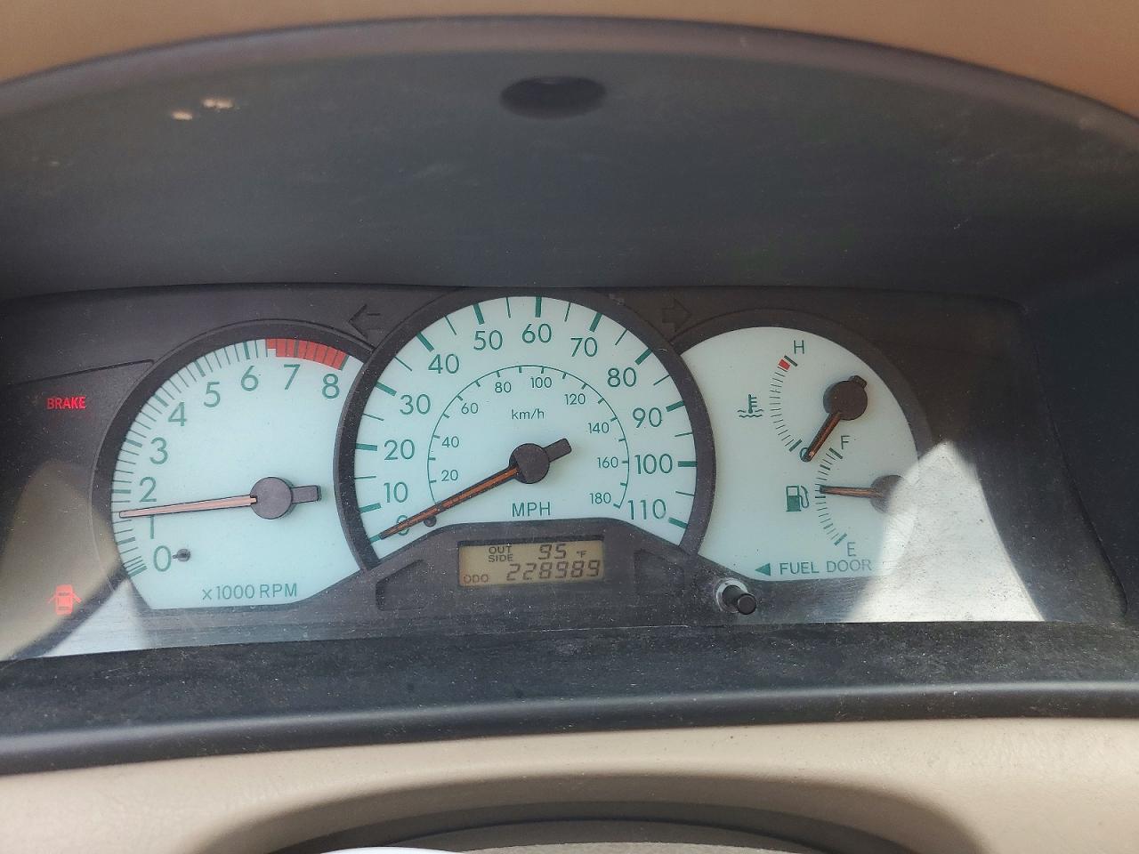 2003 TOYOTA COROLLA