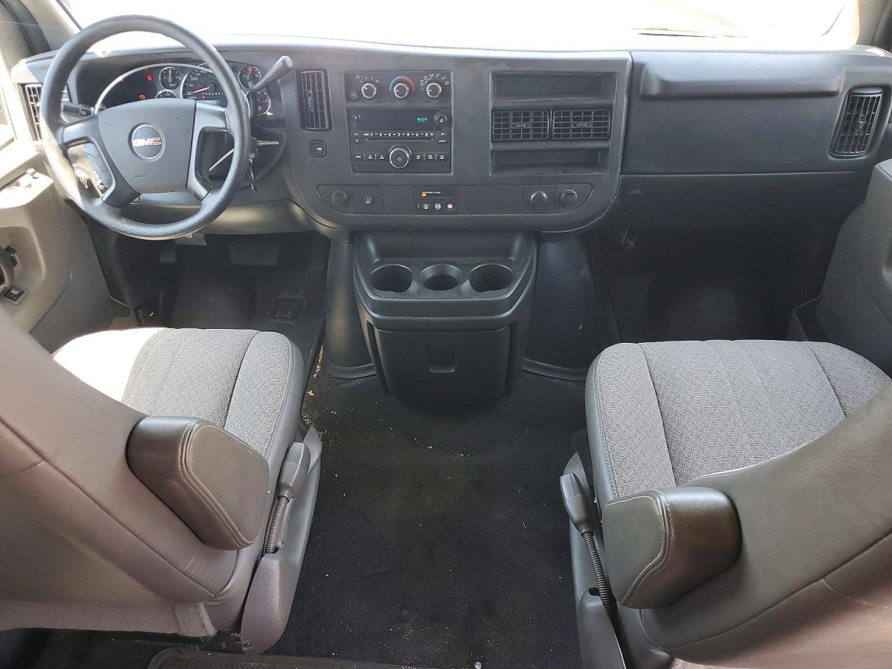 2013 GMC SAVANA