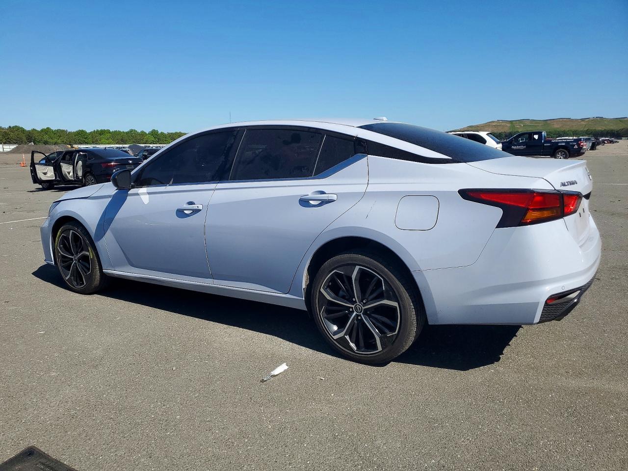 2025 NISSAN ALTIMA
