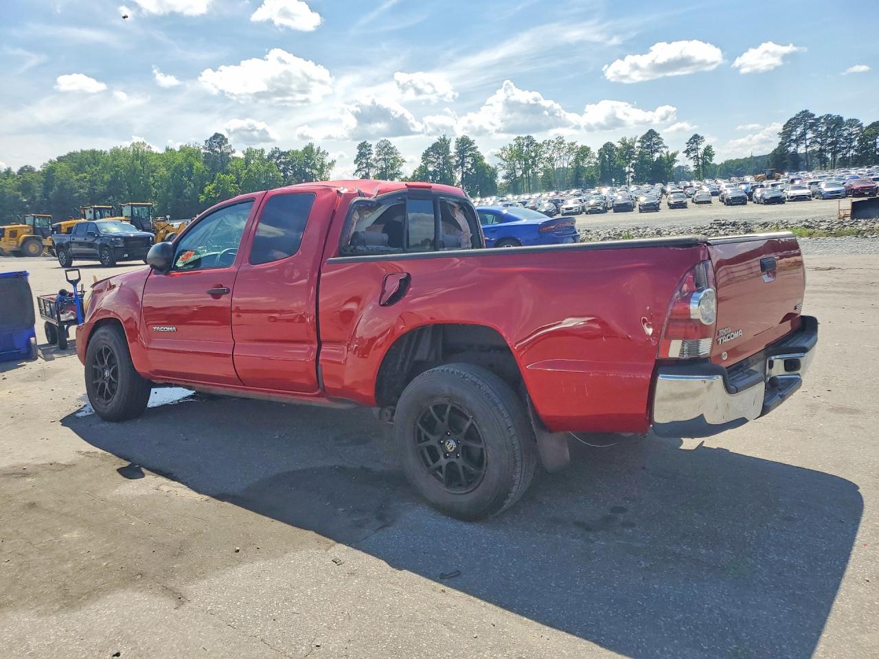 2013 TOYOTA TACOMA