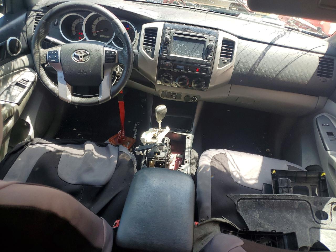 2013 TOYOTA TACOMA