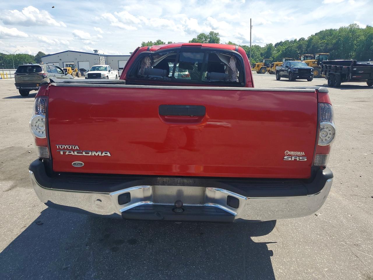 2013 TOYOTA TACOMA