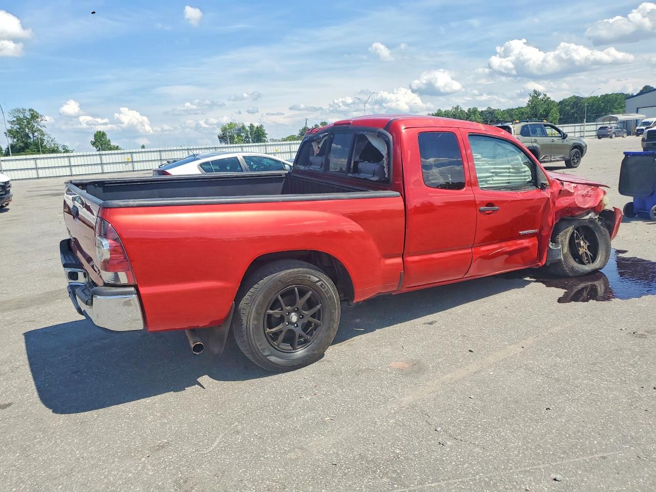 2013 TOYOTA TACOMA