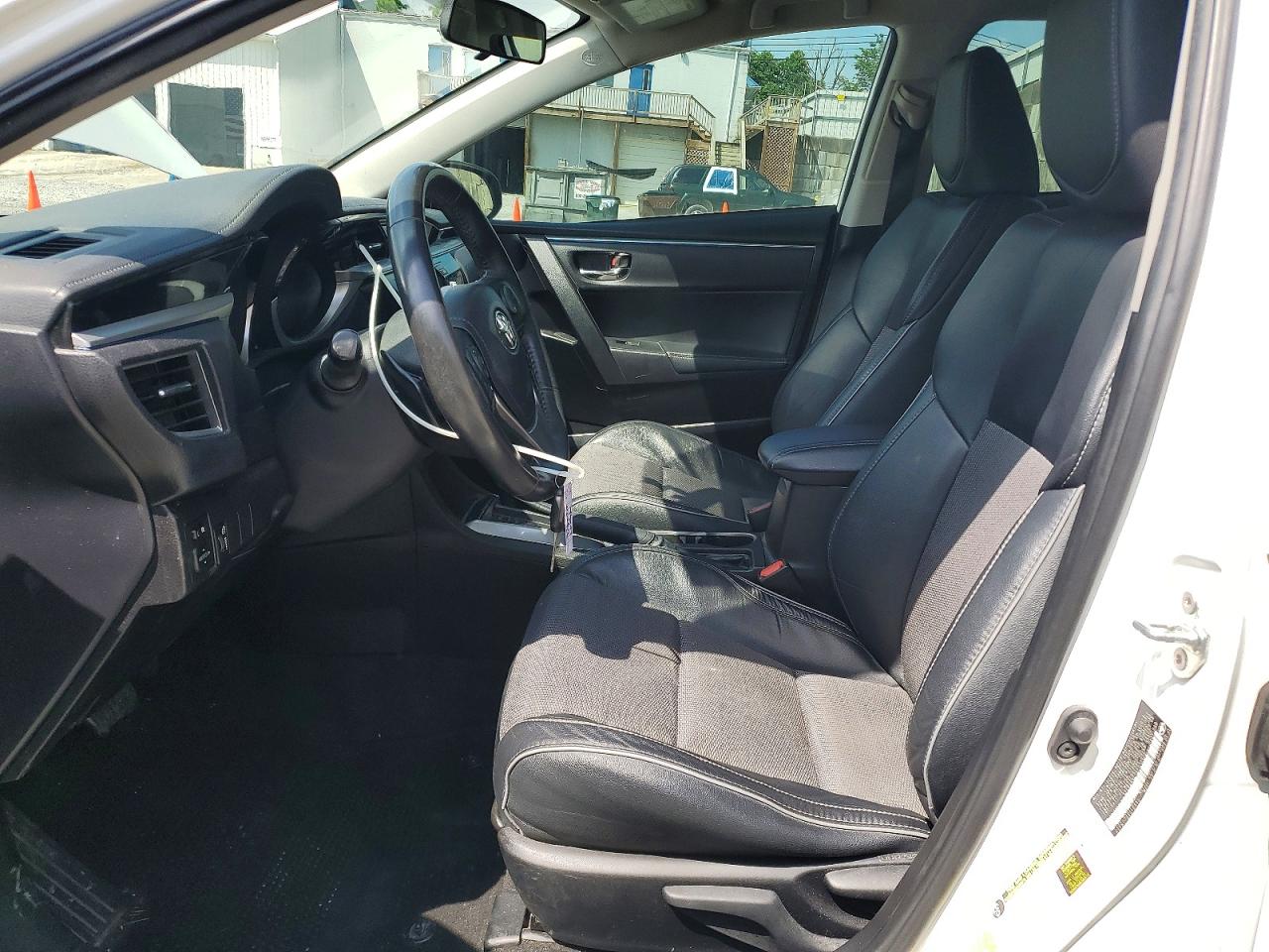 2016 TOYOTA COROLLA