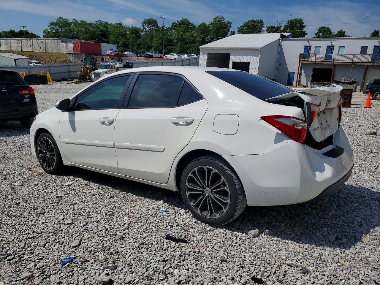 2016 TOYOTA COROLLA