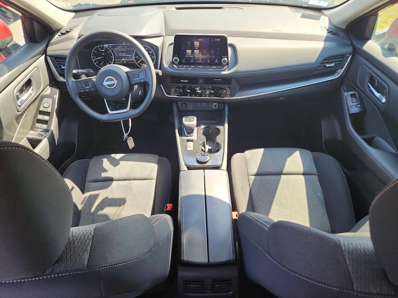 2024 NISSAN ROGUE