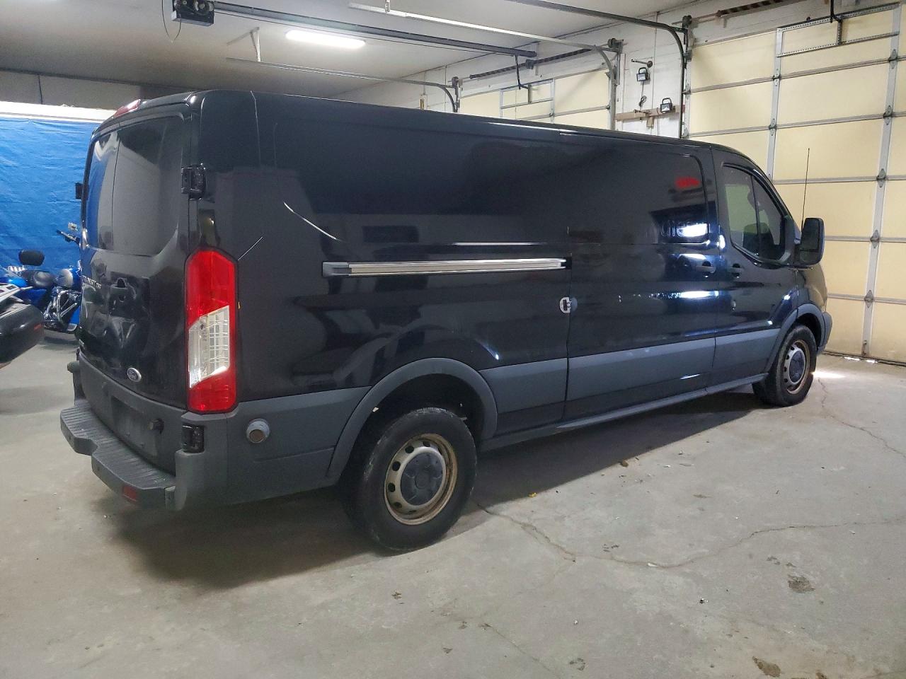 2017 FORD TRANSIT