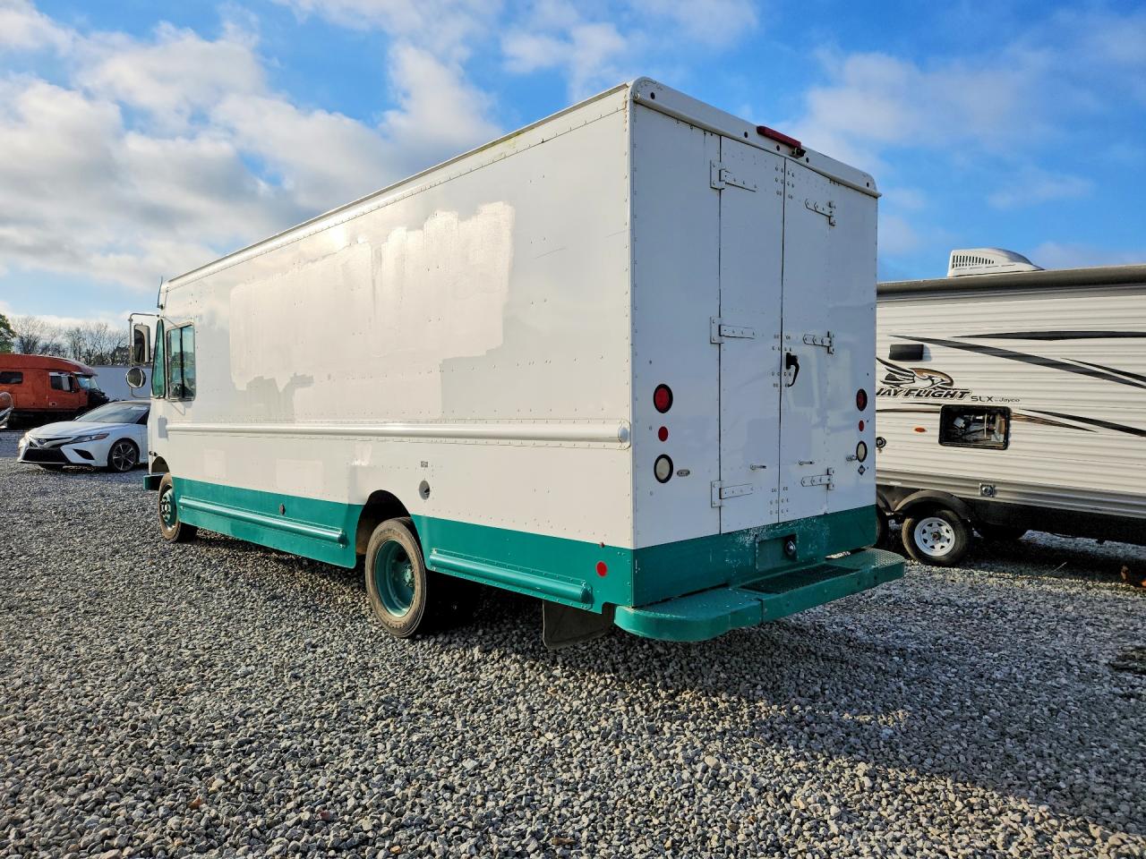 2015 FREIGHTLINER MT45