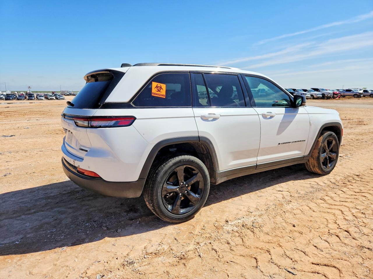 2023 JEEP CHEROKEE