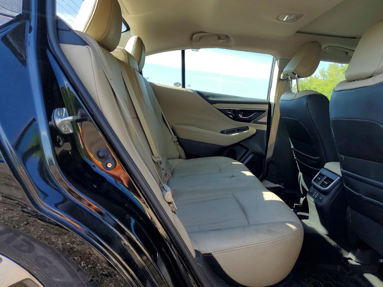 2024 SUBARU LEGACY