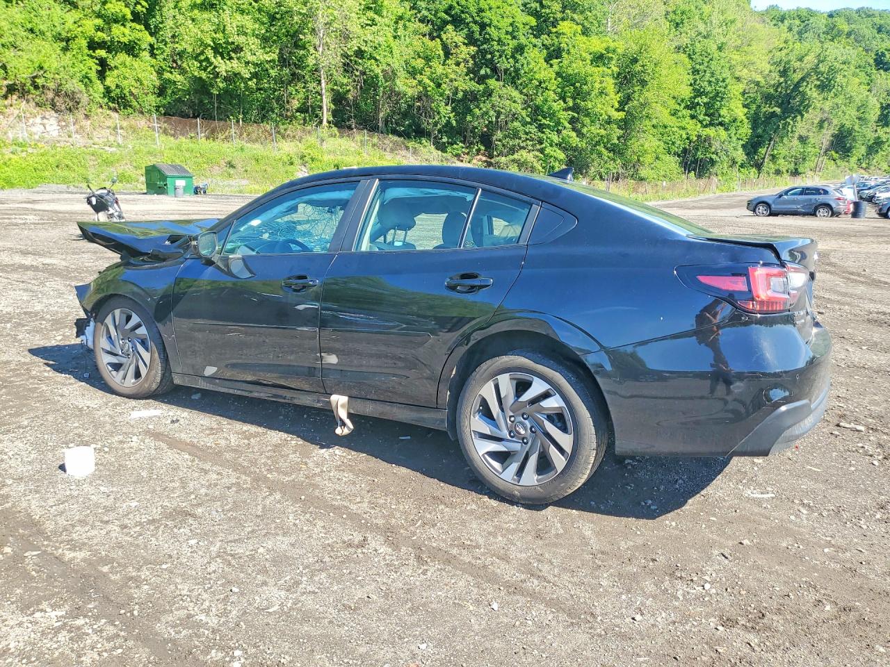 2024 SUBARU LEGACY