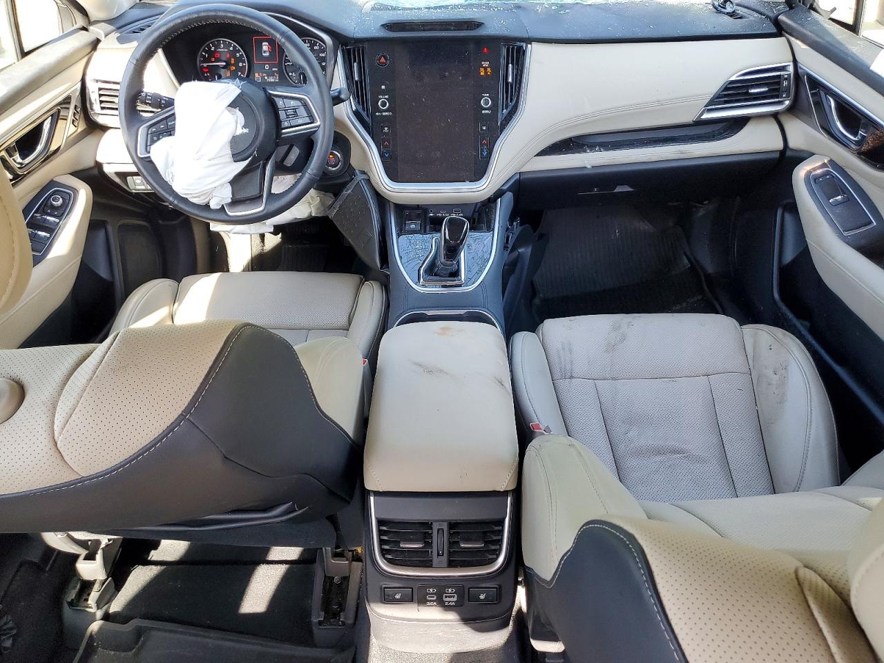 2024 SUBARU LEGACY