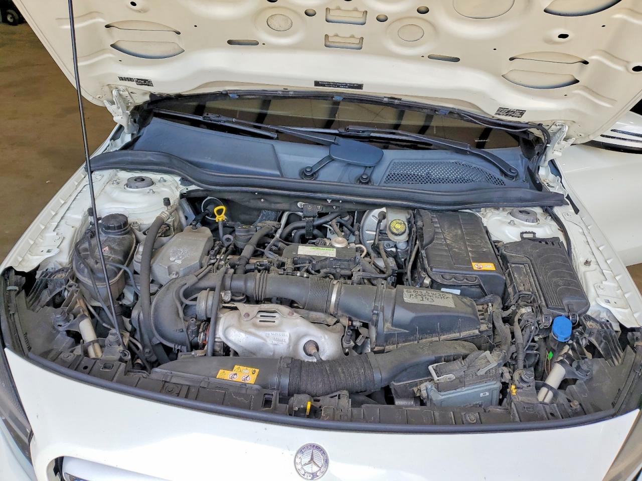2015 MERCEDES-BENZ GLA-CLASS