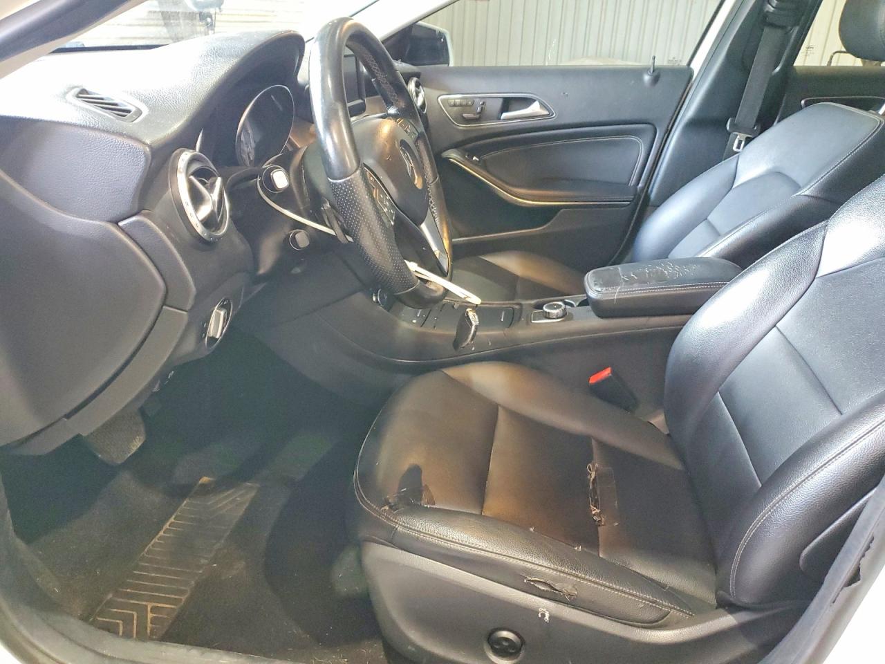 2015 MERCEDES-BENZ GLA-CLASS