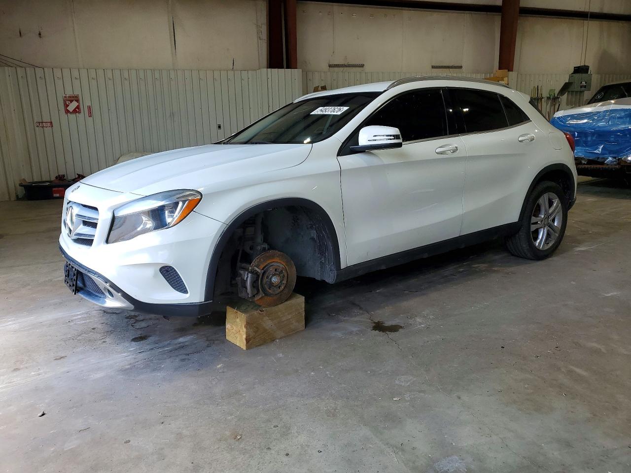 2015 MERCEDES-BENZ GLA-CLASS