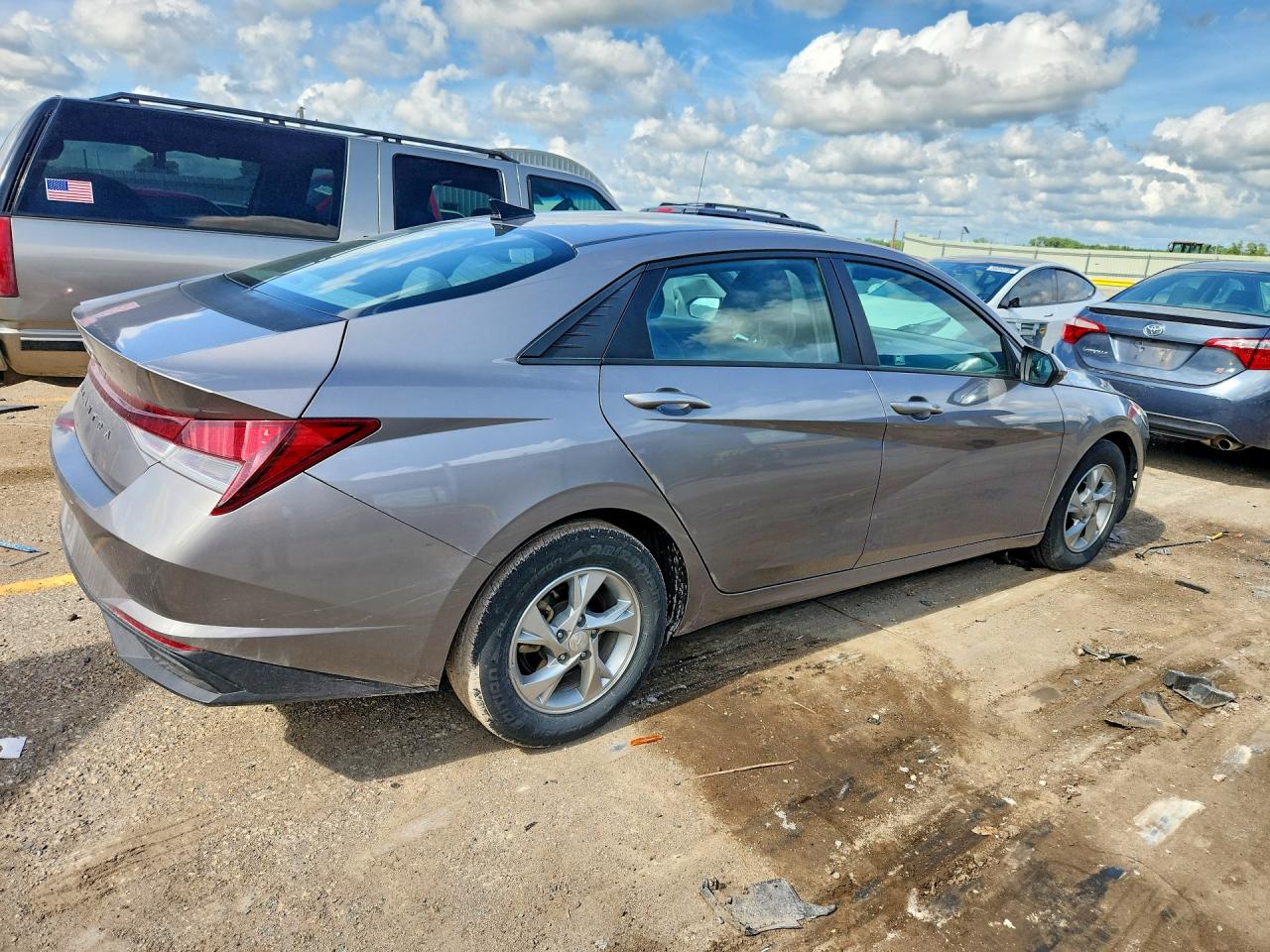 2021 HYUNDAI ELANTRA