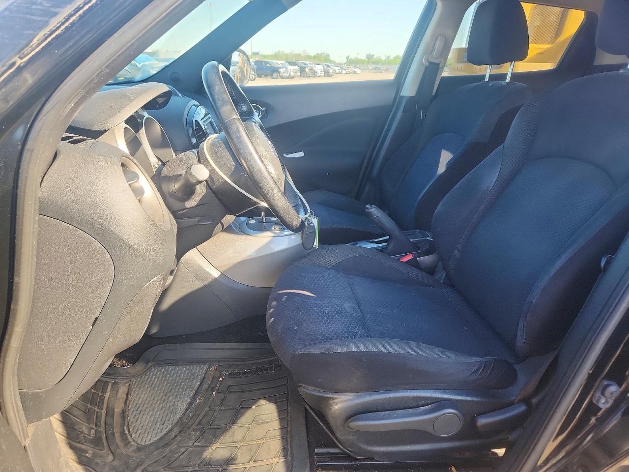 2011 NISSAN JUKE
