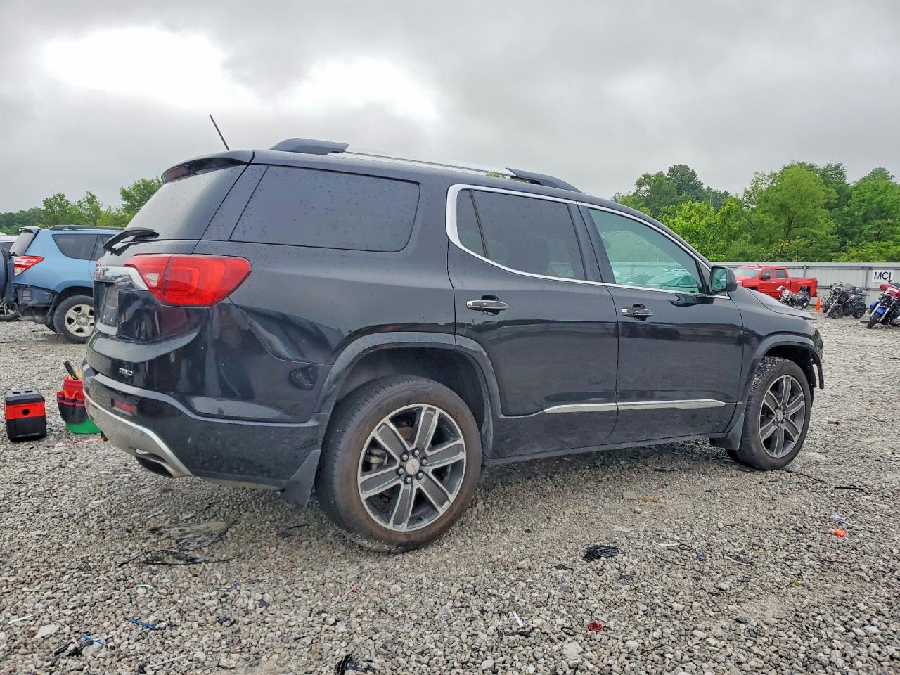2018 GMC ACADIA DEN