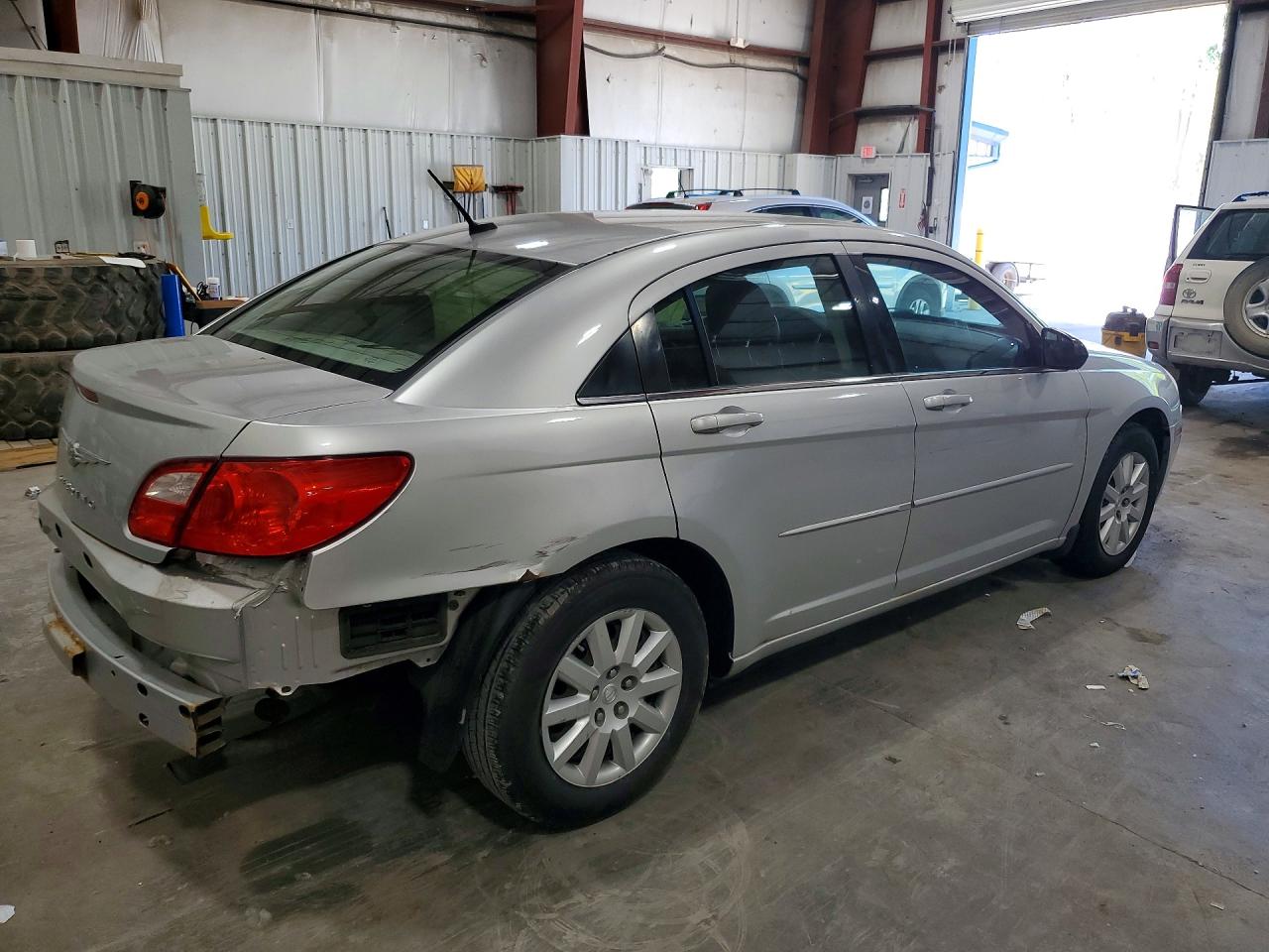 2010 CHRYSLER SEBRING