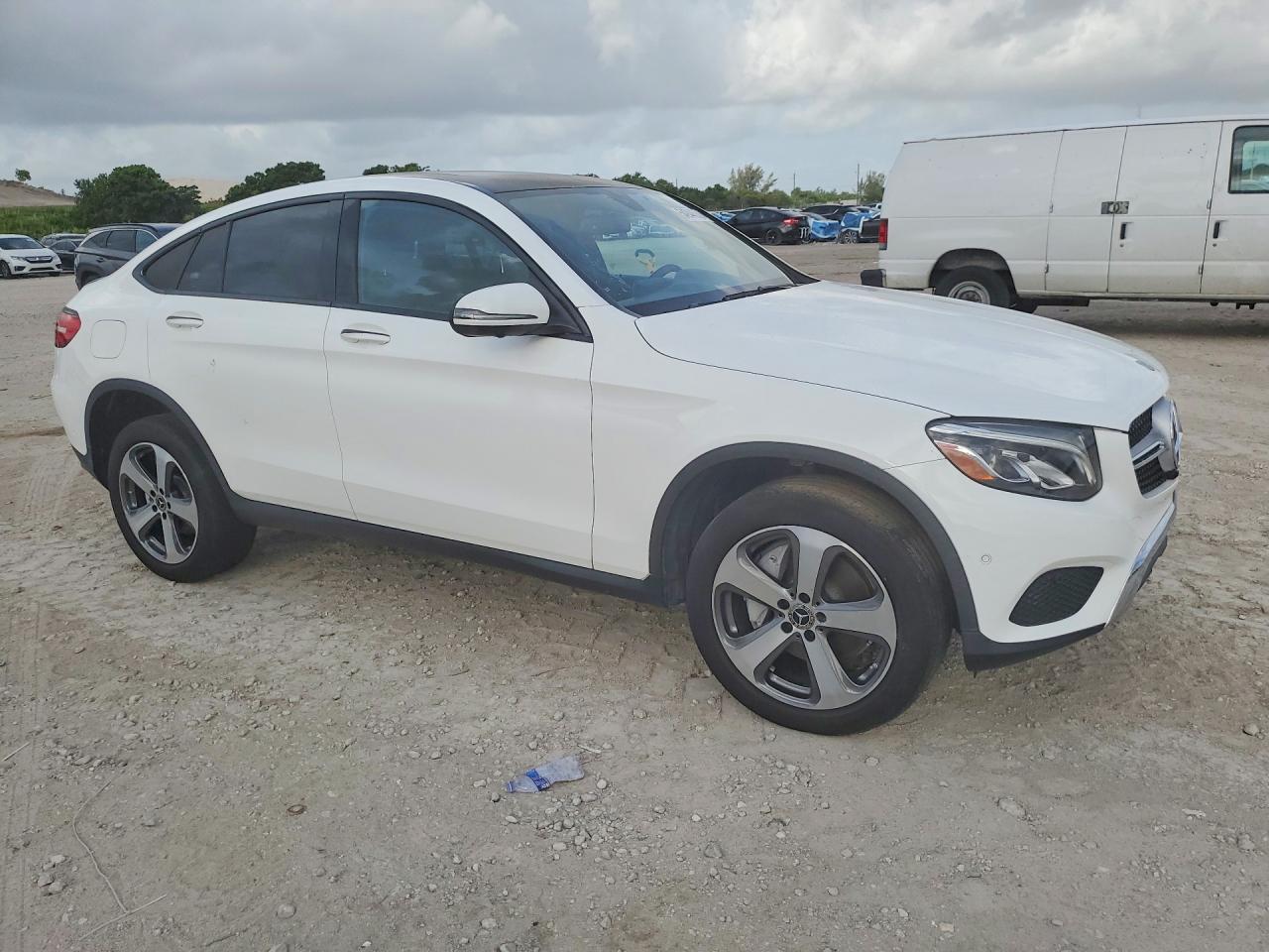2019 MERCEDES-BENZ GLC-CLASS