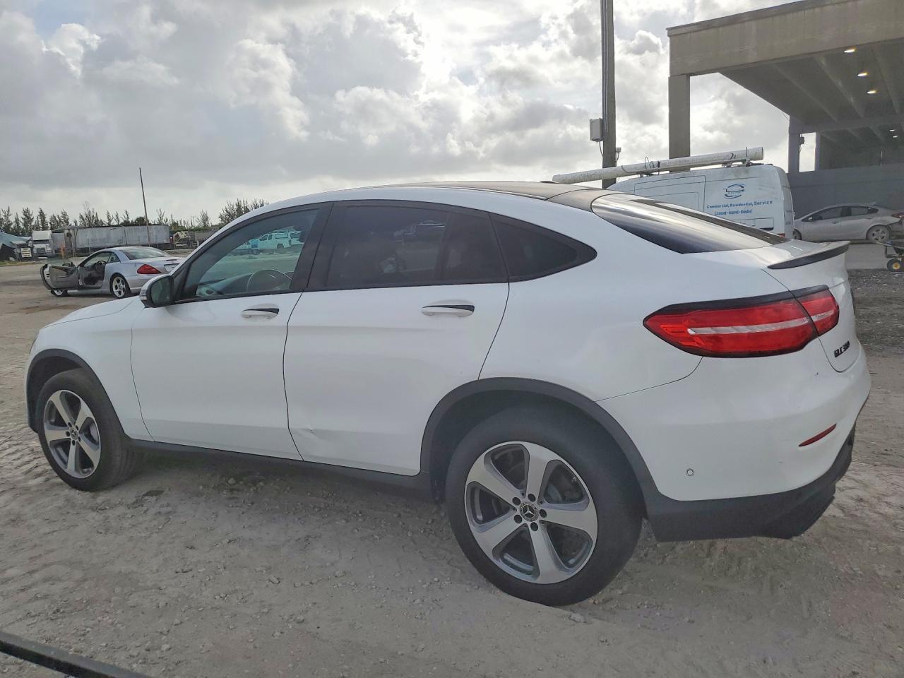 2019 MERCEDES-BENZ GLC-CLASS