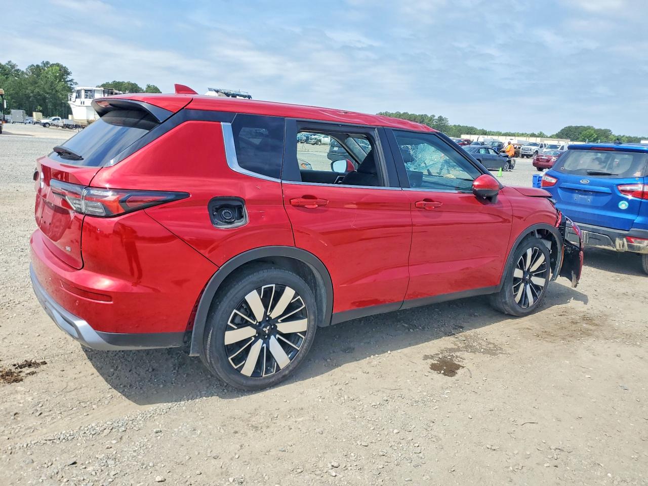 2025 MITSUBISHI OUTLANDER