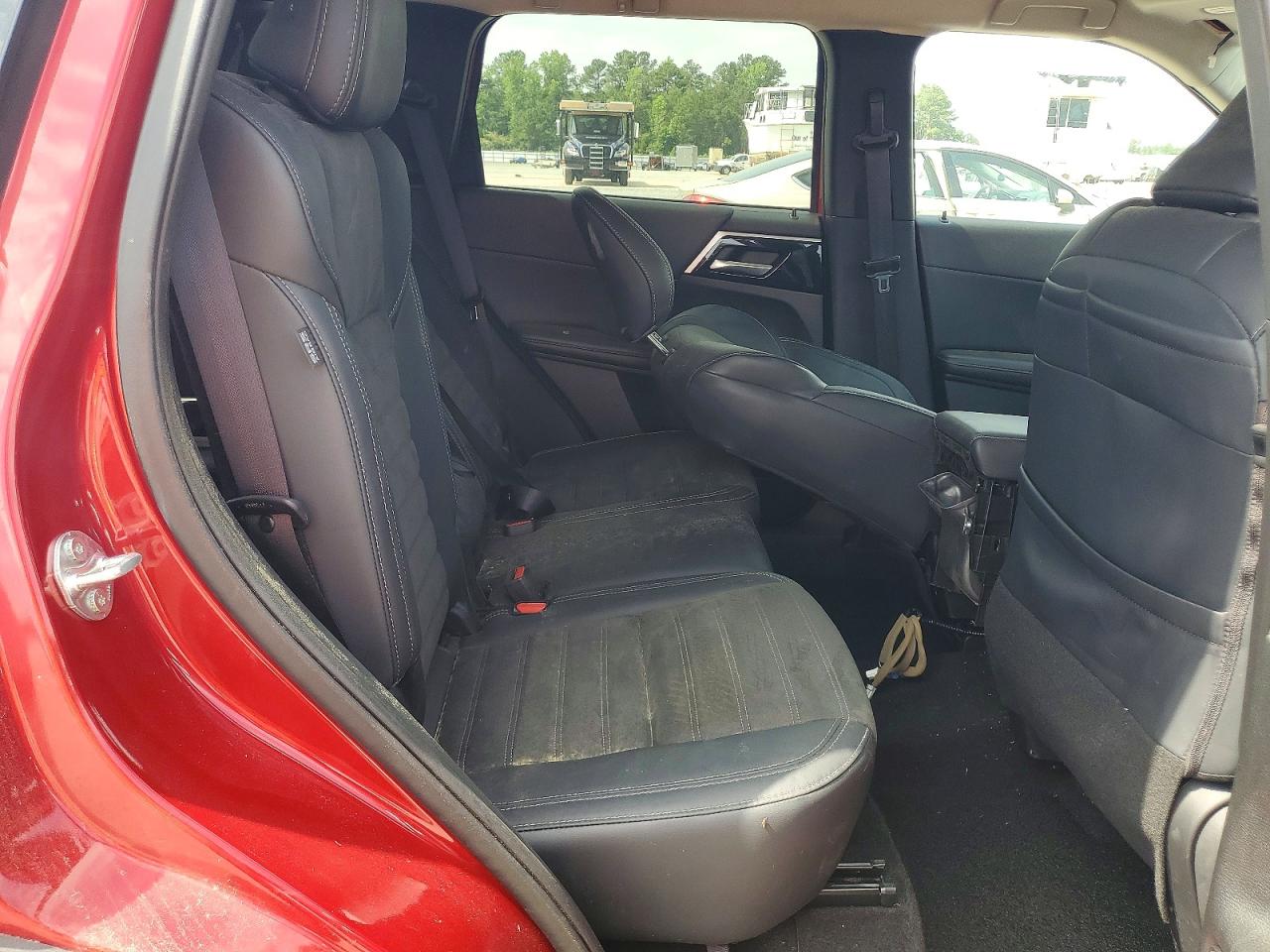 2025 MITSUBISHI OUTLANDER