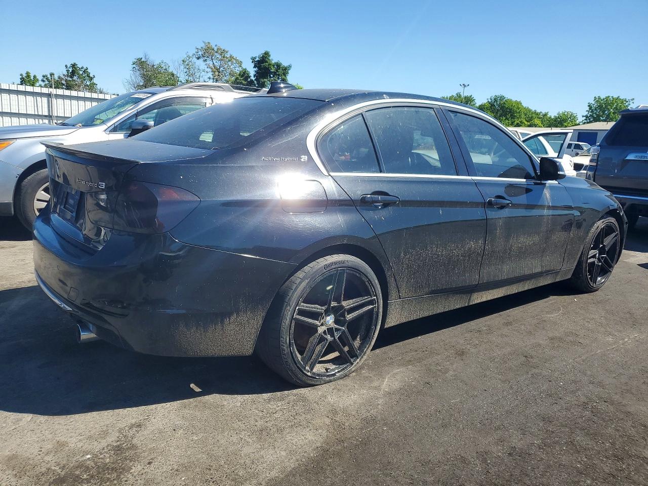 2013 BMW 1 SERIES
