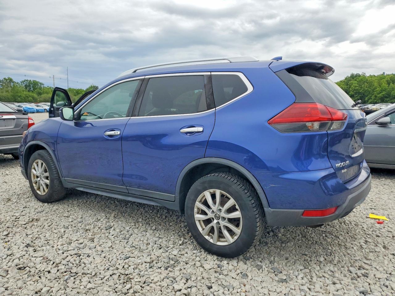 2018 NISSAN ROGUE