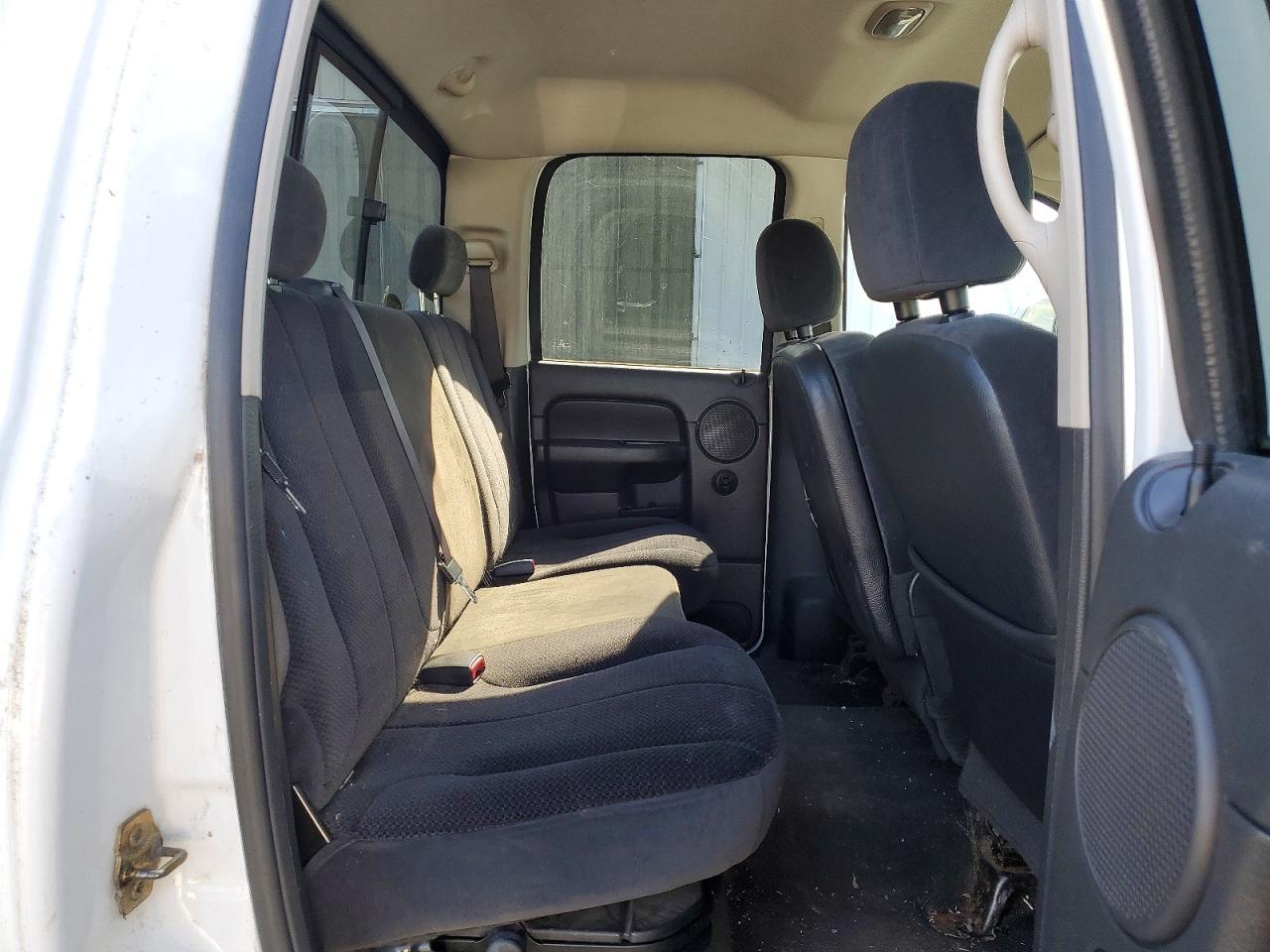 2005 DODGE RAM 2500