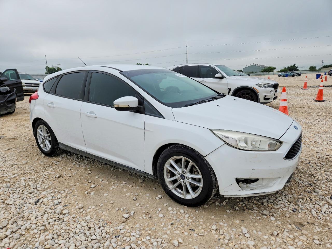 2016 FORD FOCUS