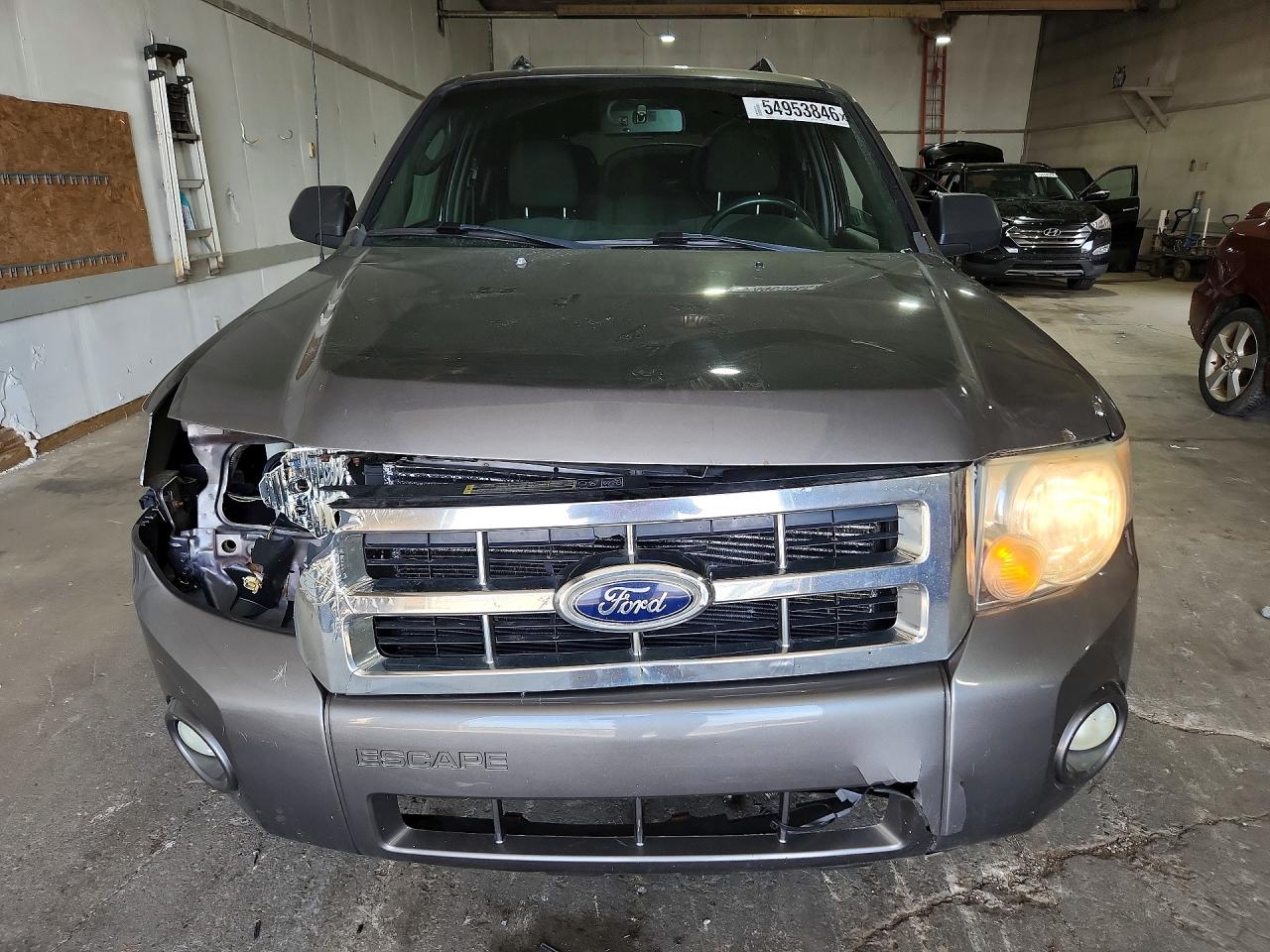 2010 FORD ESCAPE