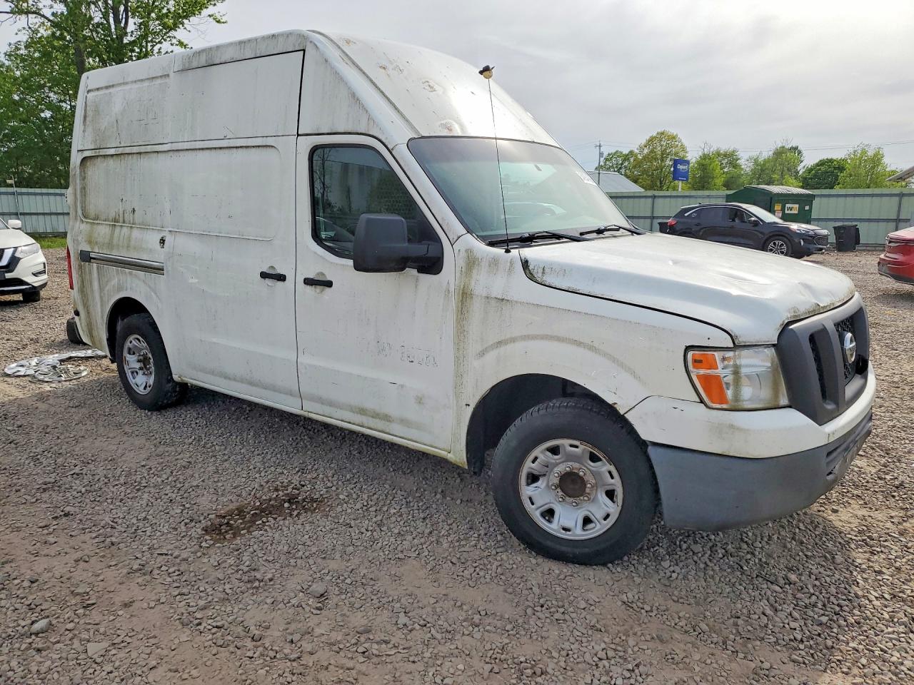 2012 NISSAN NV