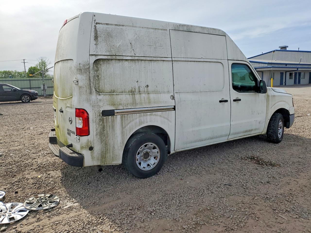 2012 NISSAN NV