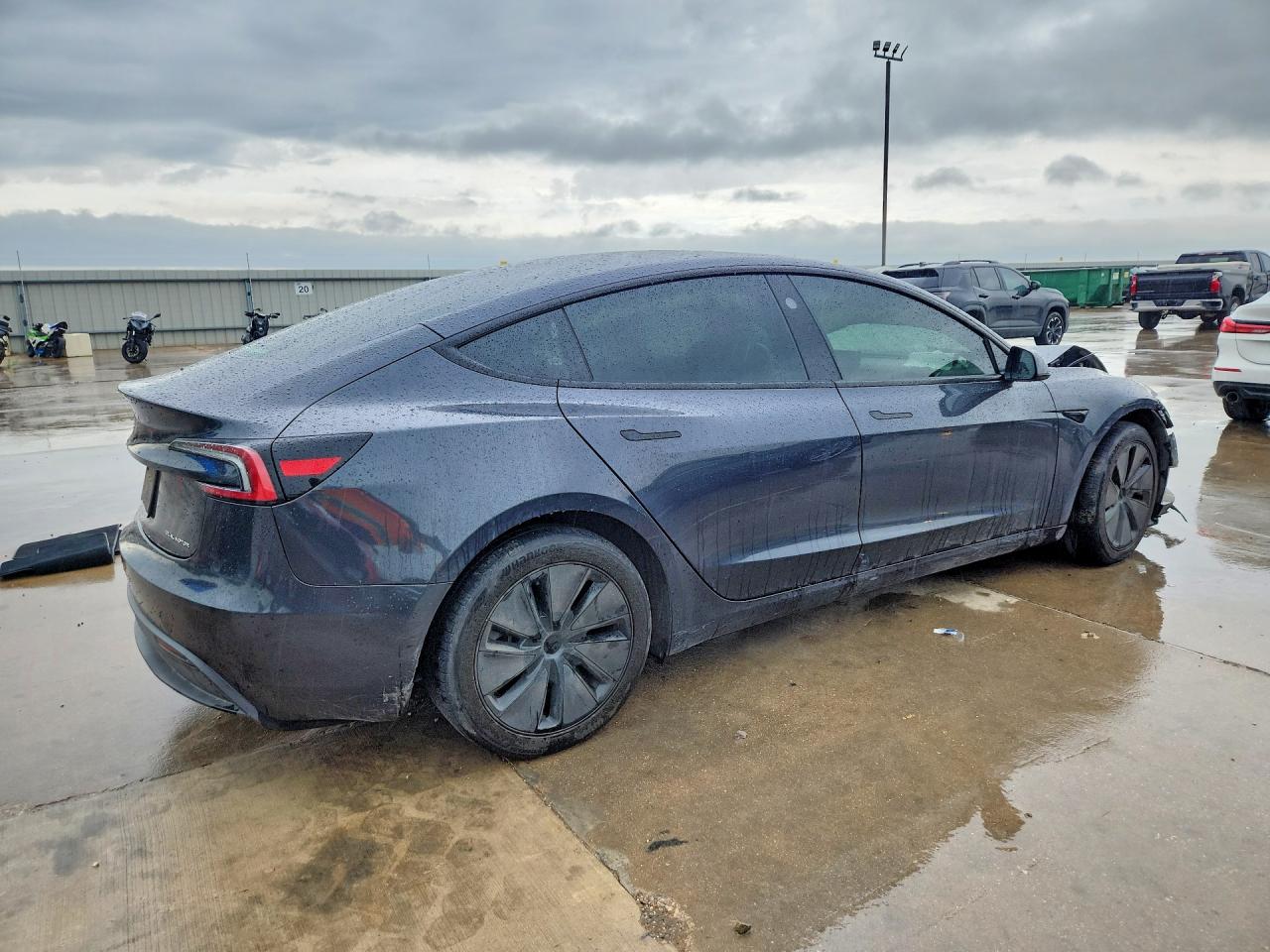 2024 TESLA MODEL 3