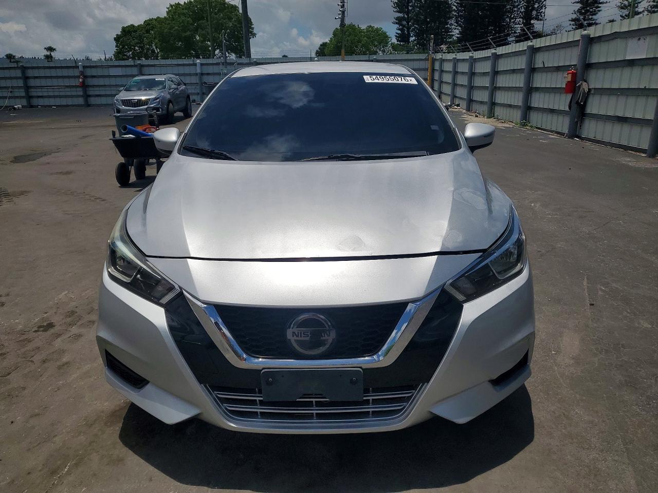 2020 NISSAN VERSA