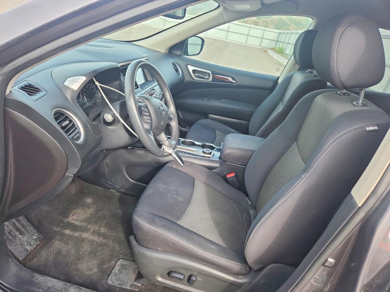 2017 NISSAN PATHFINDER