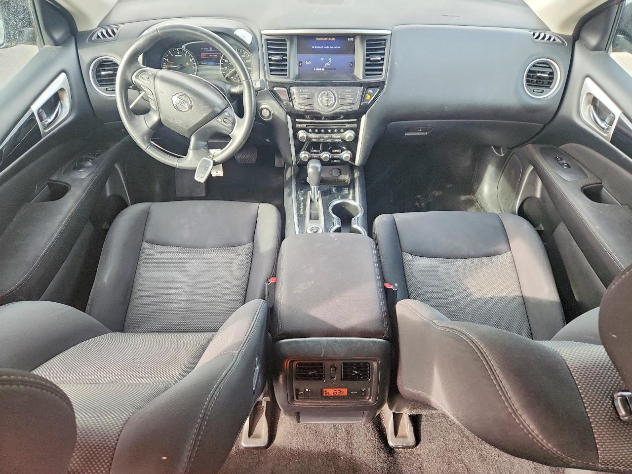 2017 NISSAN PATHFINDER
