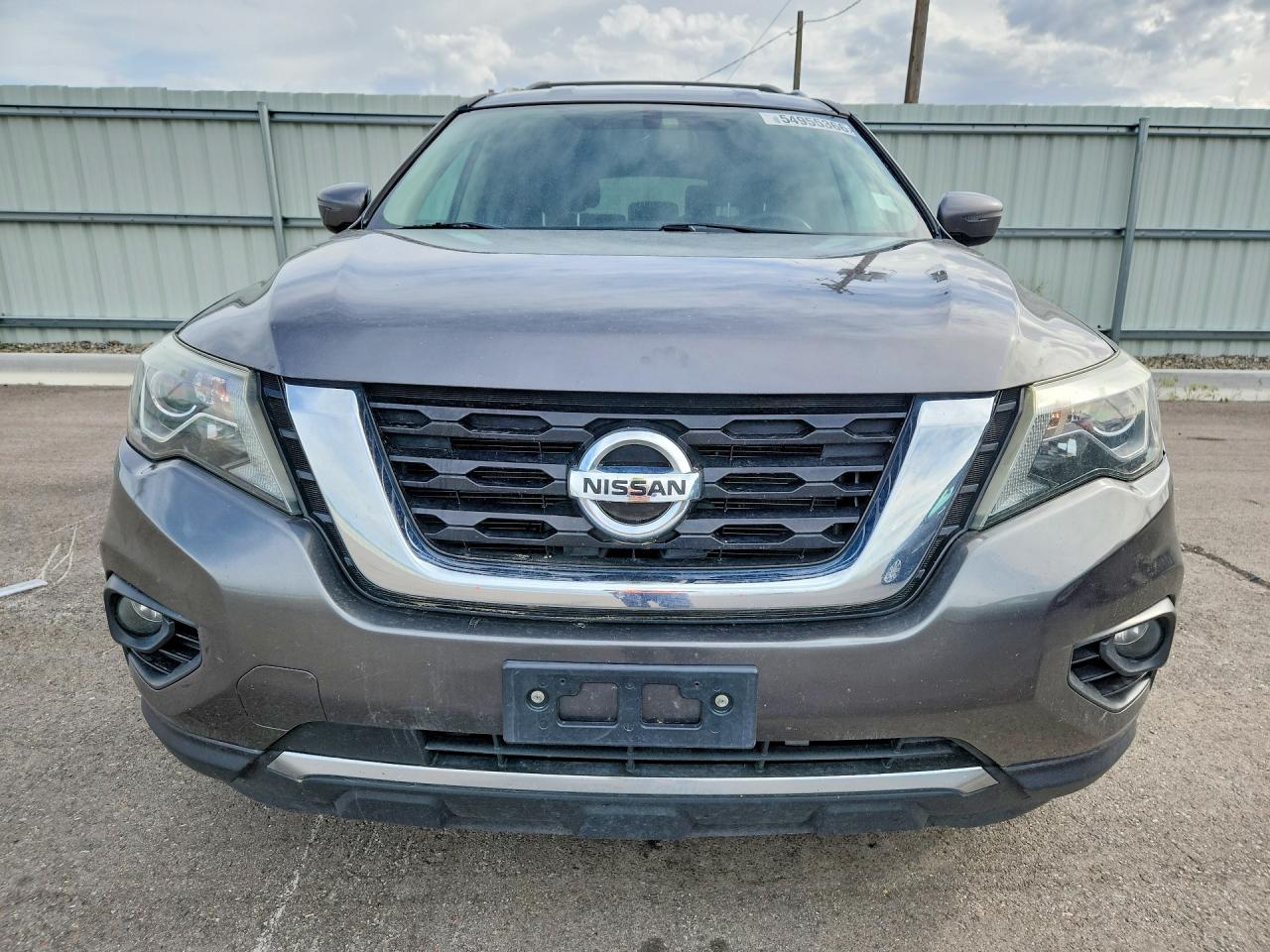 2017 NISSAN PATHFINDER