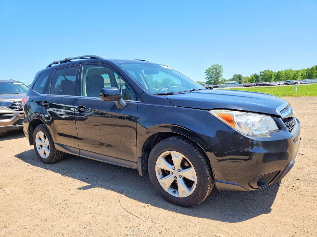 2015 SUBARU FORESTER