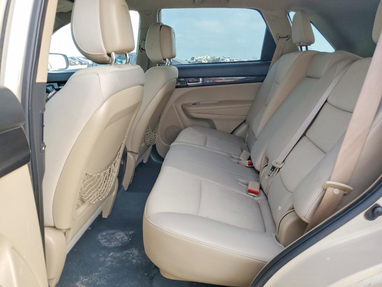 2011 KIA SORENTO