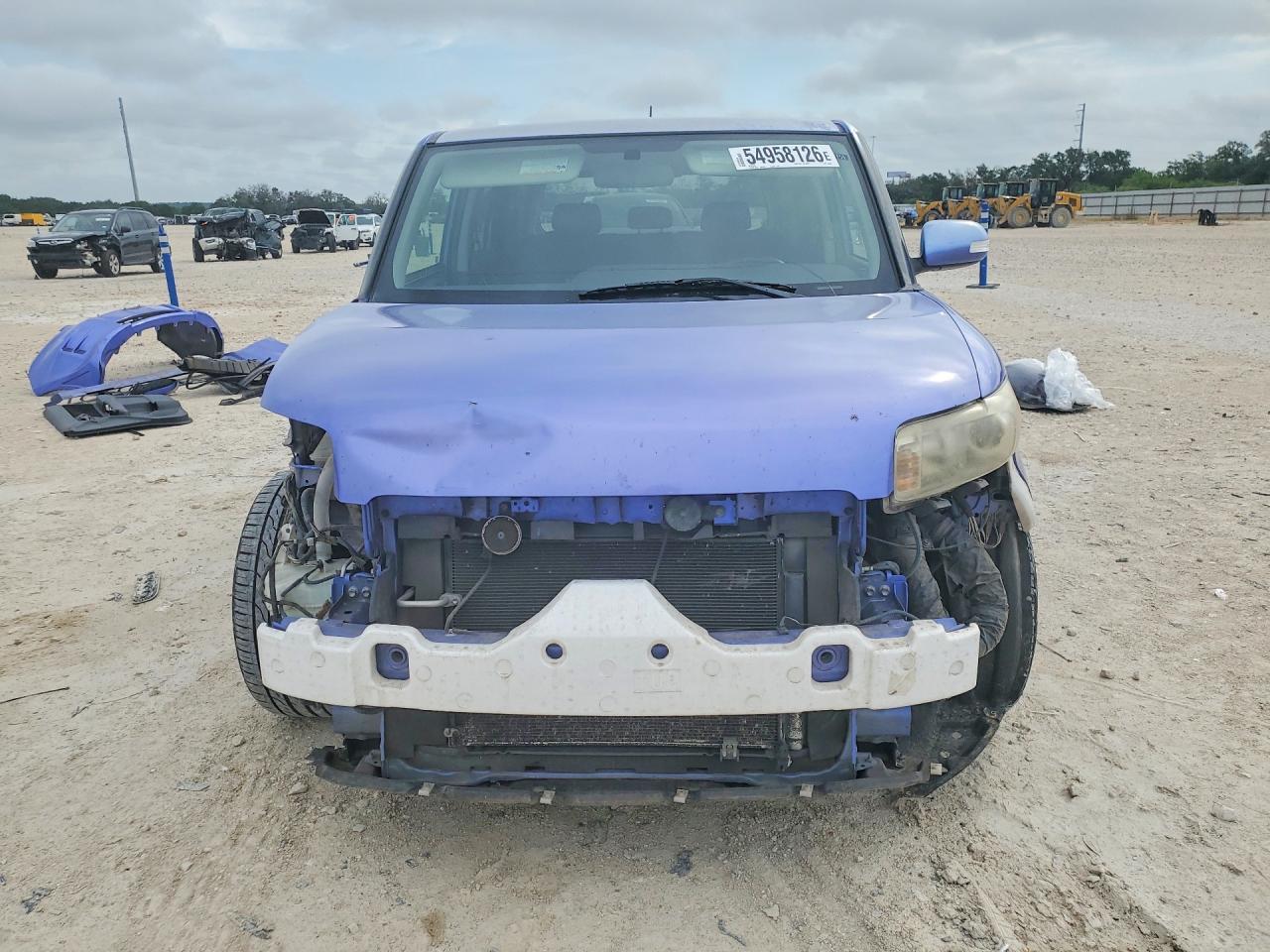 2010 TOYOTA SCION