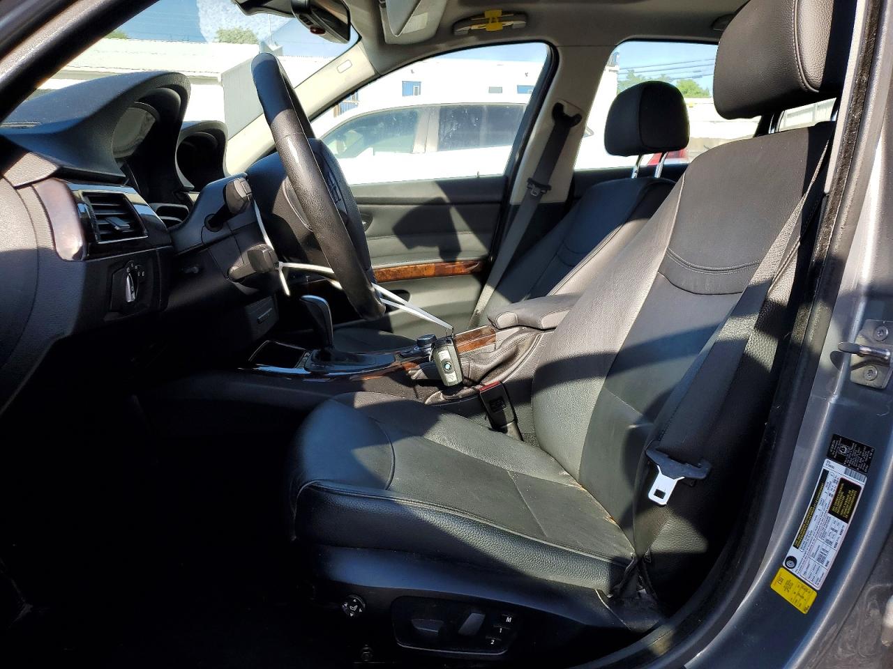 2010 BMW 3 SERIES