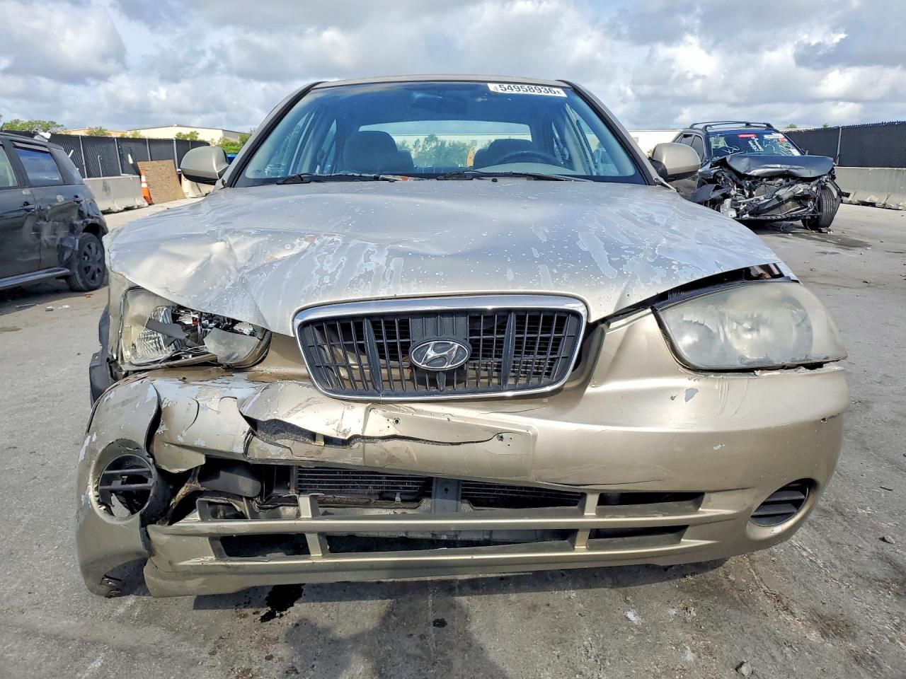 2001 HYUNDAI ELANTRA