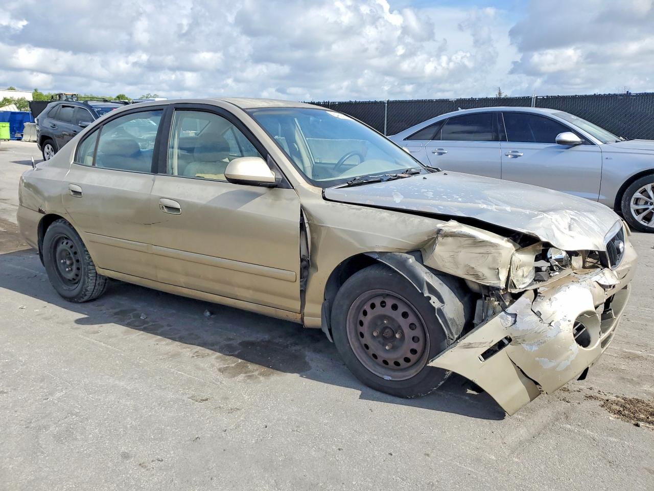 2001 HYUNDAI ELANTRA