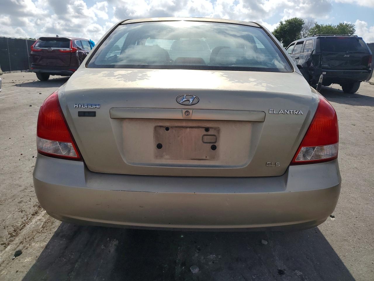 2001 HYUNDAI ELANTRA