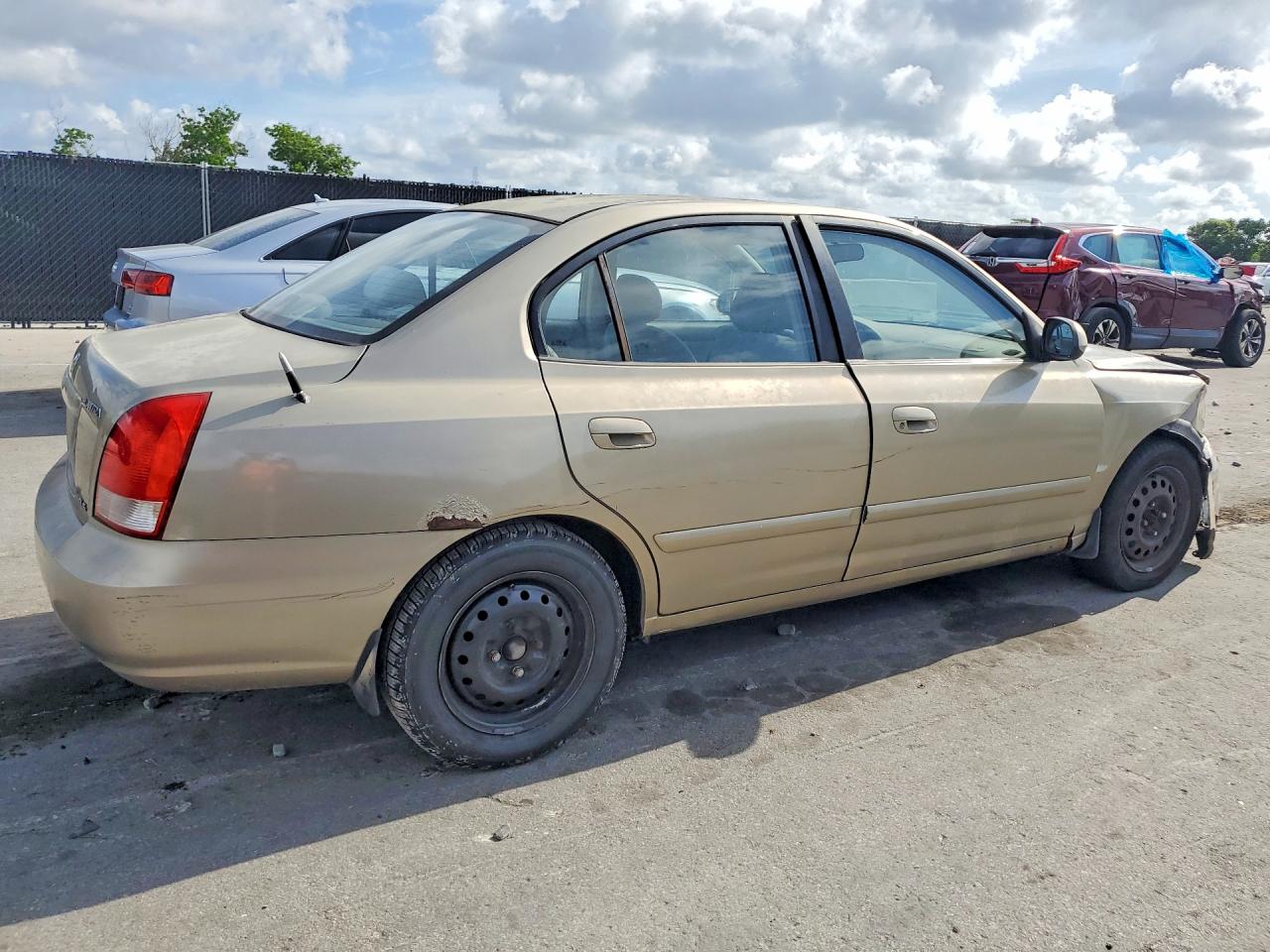 2001 HYUNDAI ELANTRA