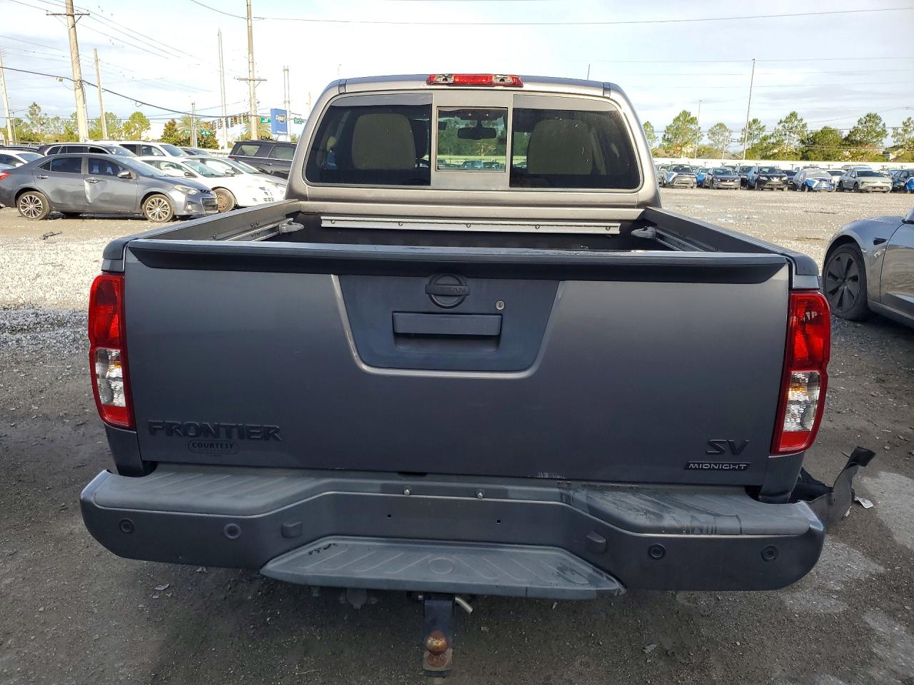 2019 NISSAN FRONTIER