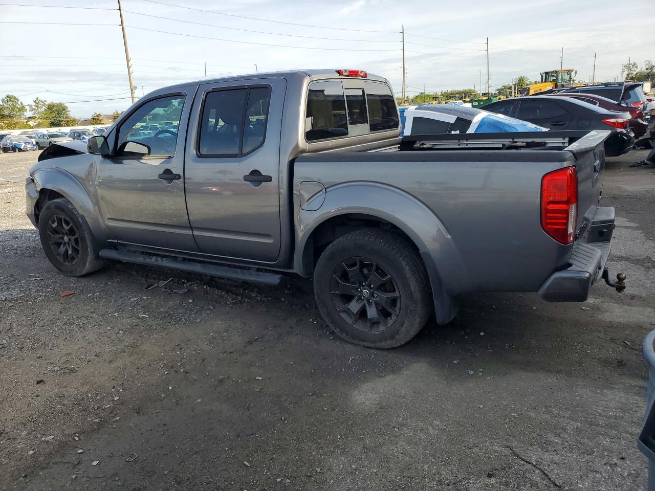 2019 NISSAN FRONTIER