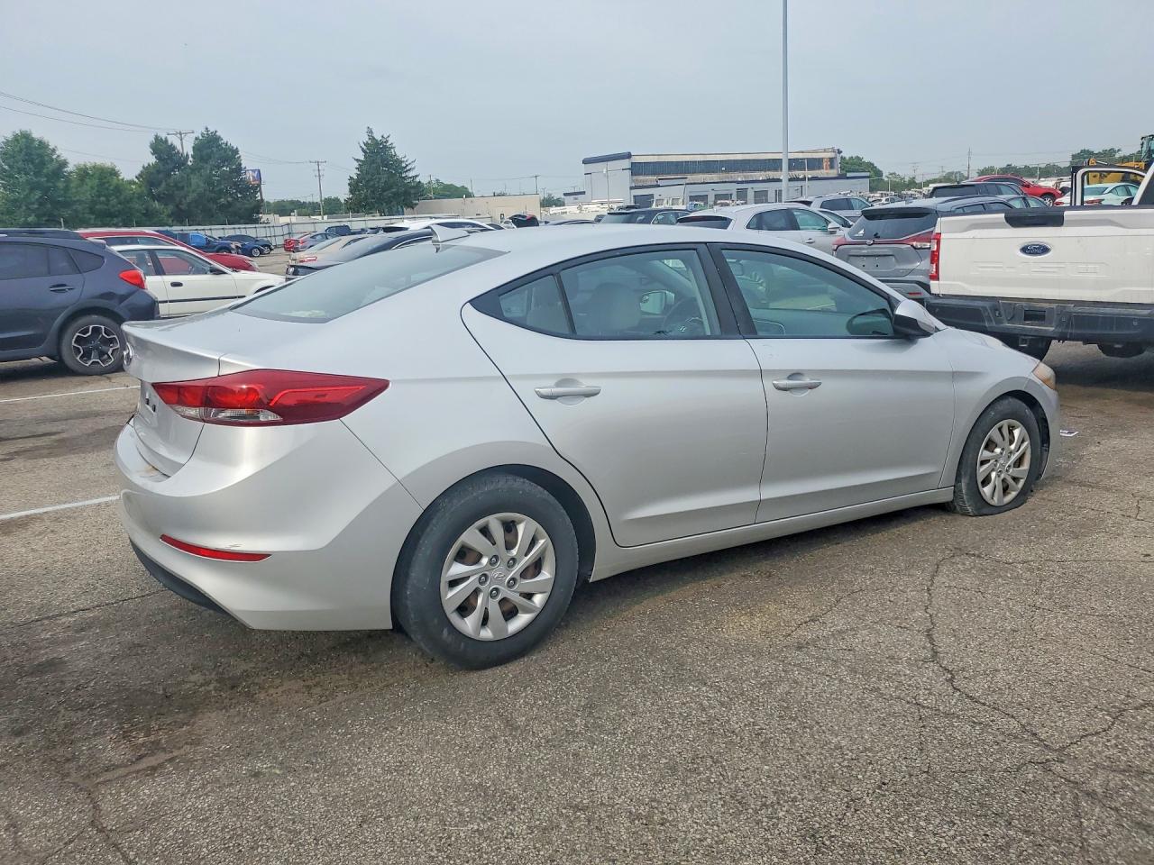 2017 HYUNDAI ELANTRA